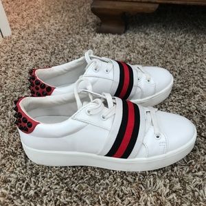 Steve Madden sneakers